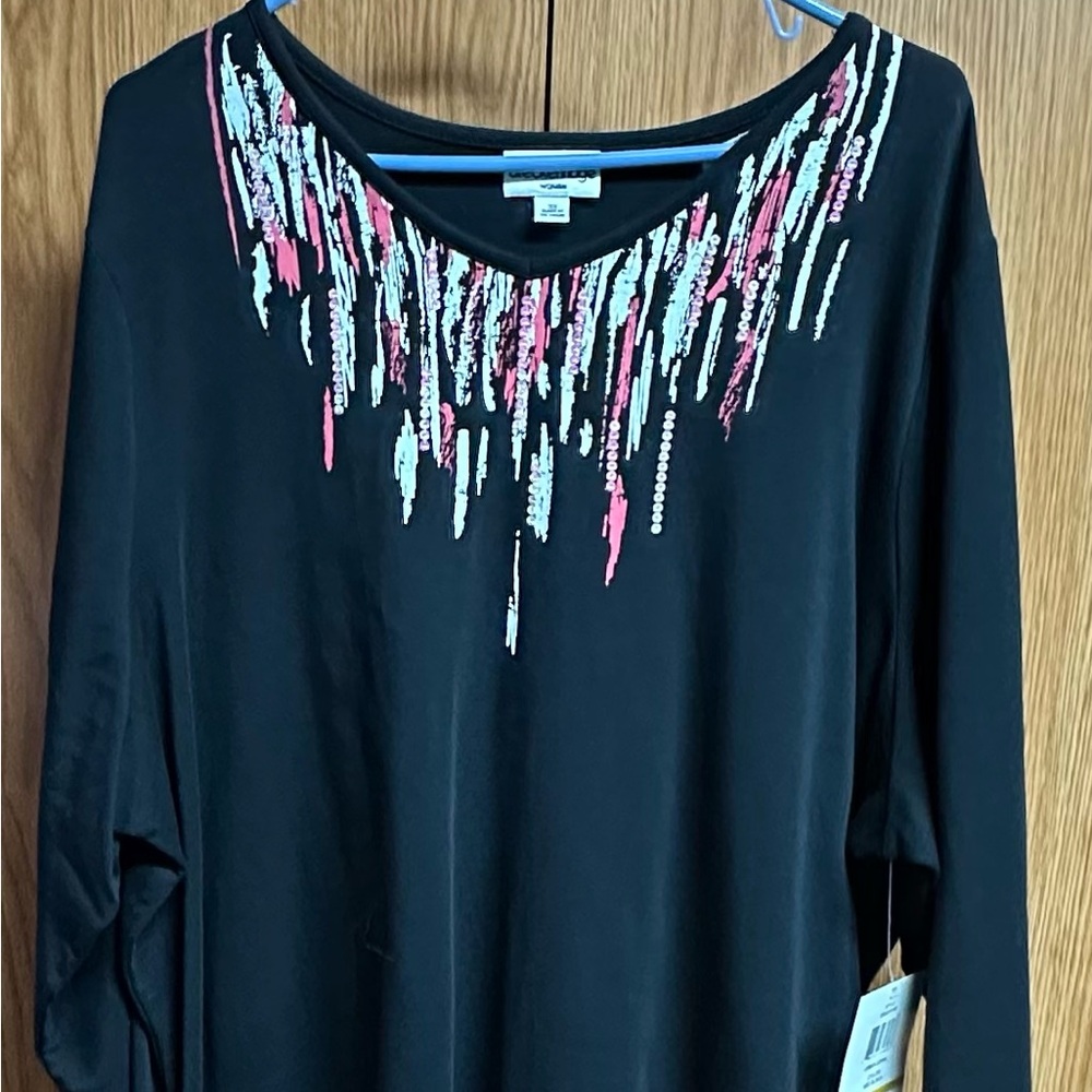 Breckenridge Woman Black Sequin Accent Top, NWT, 3X